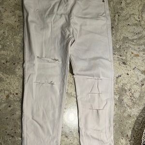 Ripped leggings